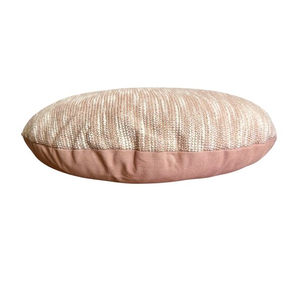 NEW Threshold 16" Woven Cotton Slub Round Throw Pillow with Gold Lurex - Picture 6 of 9